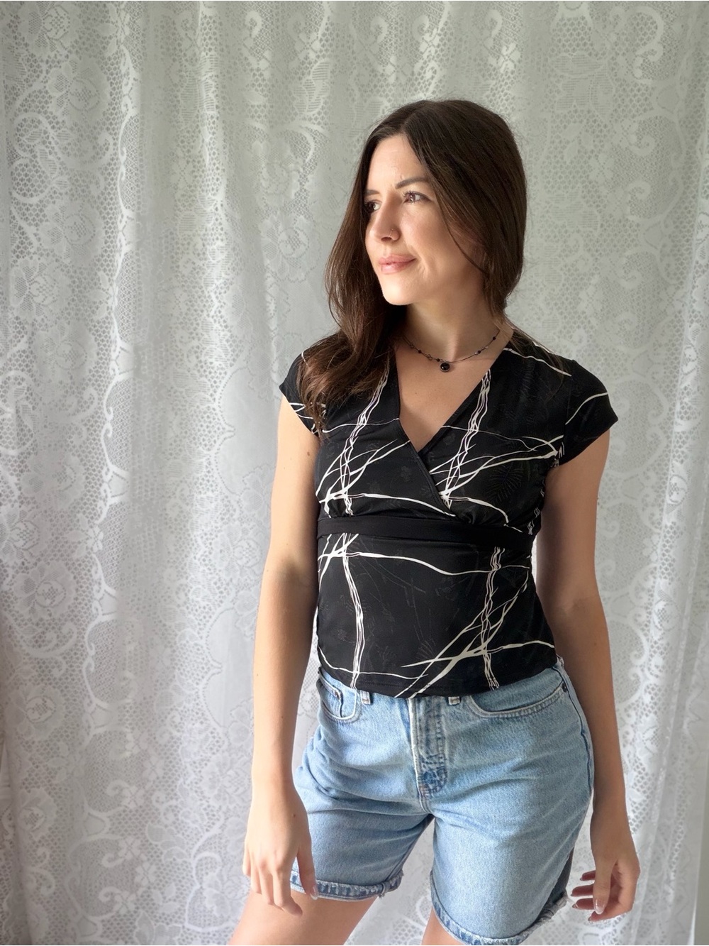 Y2K Kimi Black White Abstract Wrap Front Short Sleeve Top Medium